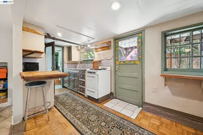 4989 Shafter Avenue, Oakland, CA 94609 - Photo 42