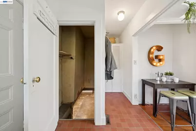 4987 Shafter Avenue, Oakland, CA 94609 - Photo 32