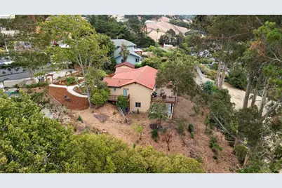 49 Christopher Ct, El Sobrante, CA 94803 - Photo 32