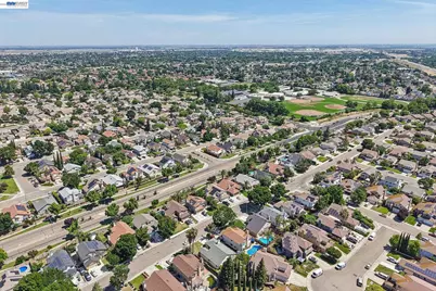 1846 Bayberry Ln, Tracy, CA 95376 - Photo 46