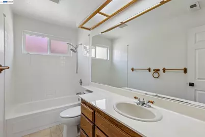 1846 Bayberry Ln, Tracy, CA 95376 - Photo 24