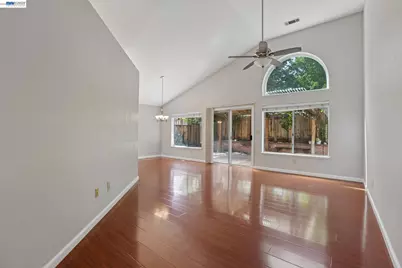 1846 Bayberry Ln, Tracy, CA 95376 - Photo 8