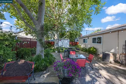 3585 Esperanza Drive, Concord, CA 94519 - Photo 28