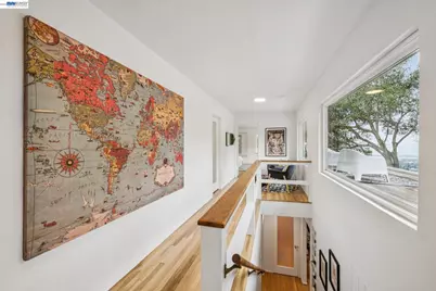 1055 Sterling Avenue, Berkeley, CA 94708 - Photo 26