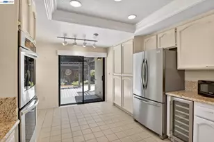 2266 Shoshone Cir, Danville, CA 94526 - Photo 16