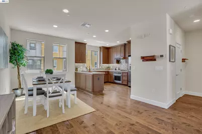 319 Basswood Cmn #14, Livermore, CA 94551 - Photo 10