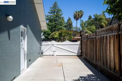 2090 Foxswallow Rd, Pleasanton, CA 94566 - Photo 40