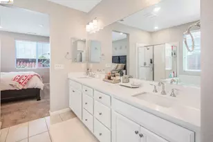 379 Savannah Way, Brentwood, CA 94513 - Photo 14