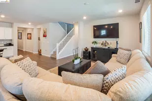 379 Savannah Way, Brentwood, CA 94513 - Photo 12