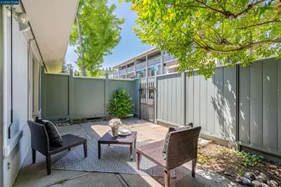 1109 Golden Rain Rd #4, Walnut Creek, CA 94595 - Photo 38