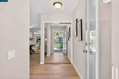 1109 Golden Rain Rd #4, Walnut Creek, CA 94595 - Photo 10