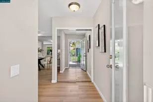 1109 Golden Rain Rd, Walnut Creek, CA 94595 - Photo 10