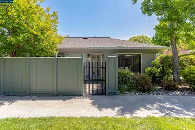 1109 Golden Rain Rd #4, Walnut Creek, CA 94595 - Photo 4