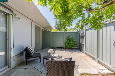 1109 Golden Rain Rd #4, Walnut Creek, CA 94595 - Photo 8