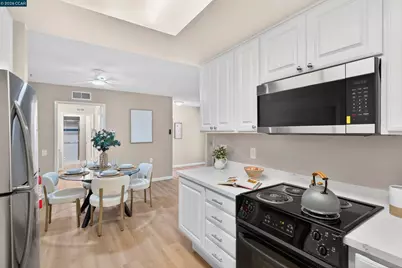 1109 Golden Rain Rd #4, Walnut Creek, CA 94595 - Photo 22