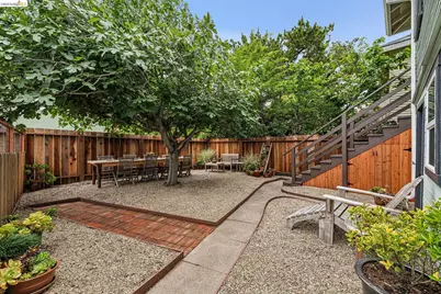 1744 Addison, Berkeley, CA 94703 - Photo 32
