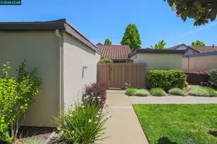 4 Long Creek Cir, Clayton, CA 94517 - Photo 1