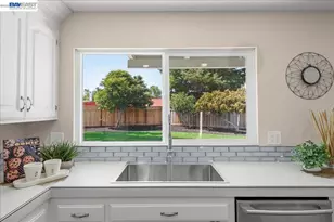 5613 Abington Ct, Newark, CA 94560 - Photo 10