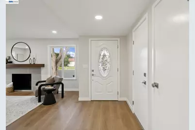 2640 Mallard Court, Union City, CA 94587 - Photo 6