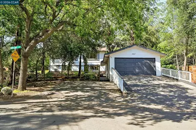 1067 Ridge Park Dr, Concord, CA 94518 - Photo 1