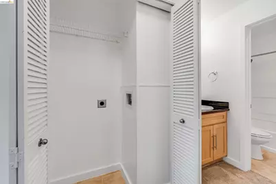6400 Christie Ave #4225, Emeryville, CA 94608 - Photo 12