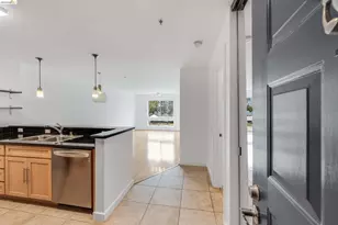 6400 Christie Ave, Emeryville, CA 94608 - Photo 1