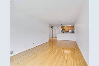 6400 Christie Ave #4225, Emeryville, CA 94608 - Photo 8