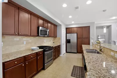 4763 Perugia St, Dublin, CA 94568 - Photo 10