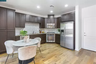 1552 Glenn St, Hayward, CA 94545 - Photo 8