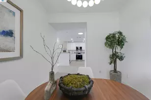 20488 Stevens Creek Blvd, Cupertino, CA 95014 - Photo 38