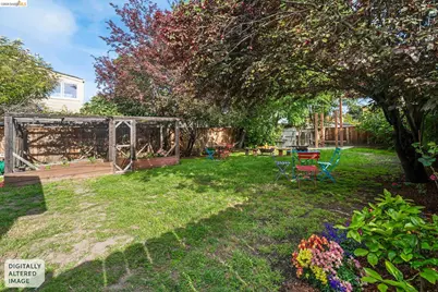 1264 Alcatraz Ave, Berkeley, CA 94702 - Photo 22