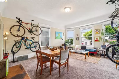 1264 Alcatraz Ave, Berkeley, CA 94702 - Photo 32