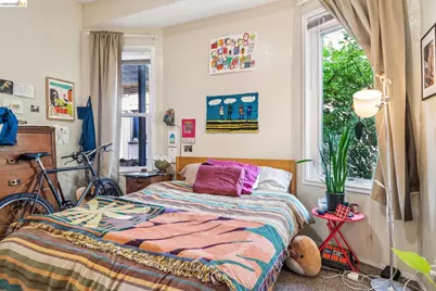 1264 Alcatraz Ave, Berkeley, CA 94702 - Photo 46