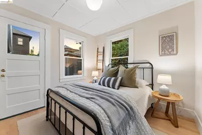2222 Blake St, Berkeley, CA 94704 - Photo 50