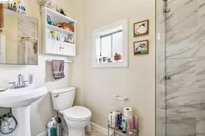 1268 Alcatraz Ave, Berkeley, CA 94702 - Photo 46