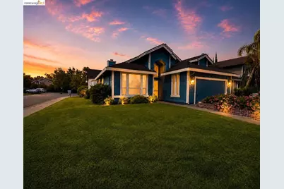 5001 Meadow Pass Way, Antelope, CA 95843 - Photo 2
