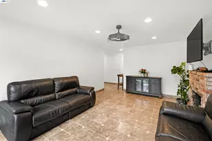 35776 Haley St, Newark, CA 94560 - Photo 24