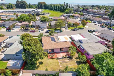 1341 McFarlane Ln, Hayward, CA 94544 - Photo 68