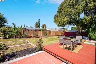 1341 McFarlane Ln, Hayward, CA 94544 - Photo 48