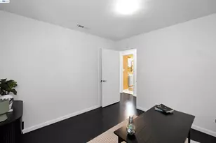 1341 McFarlane Ln, Hayward, CA 94544 - Photo 38