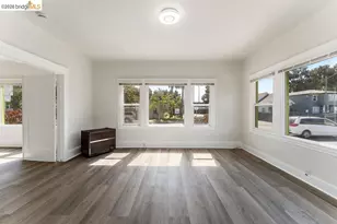 646 42nd St, Oakland, CA 94609 - Photo 12