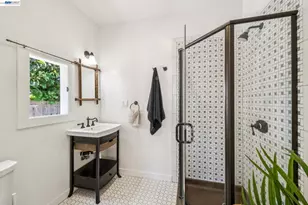 2221 Roosevelt, Berkeley, CA 94703 - Photo 62
