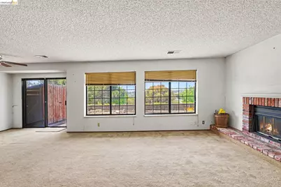 1757 Stuart Ct, Benicia, CA 94510 - Photo 6