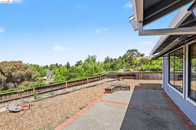 1757 Stuart Ct, Benicia, CA 94510 - Photo 20