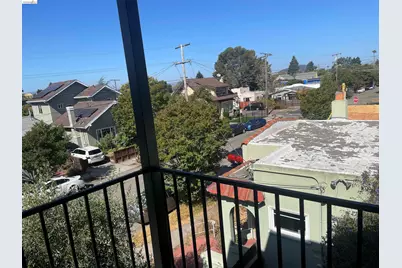 1239 Berkeley Way, Berkeley, CA 94702 - Photo 22