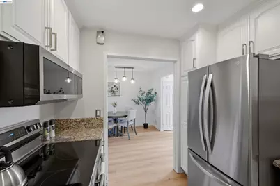 651 Moraga Rd #12, Moraga, CA 94556 - Photo 6