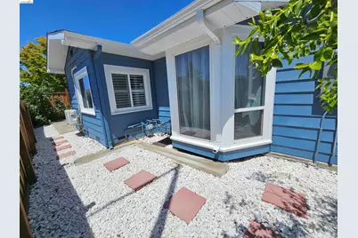 19375 Parsons Ave, Castro Valley, CA 94546 - Photo 6