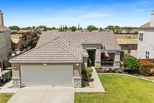 1571 Spring Ct, Tracy, CA 95376 - Photo 2