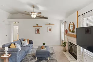1571 Spring Ct, Tracy, CA 95376 - Photo 4