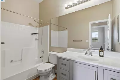 1016 Carpinteria, Antioch, CA 94509 - Photo 16